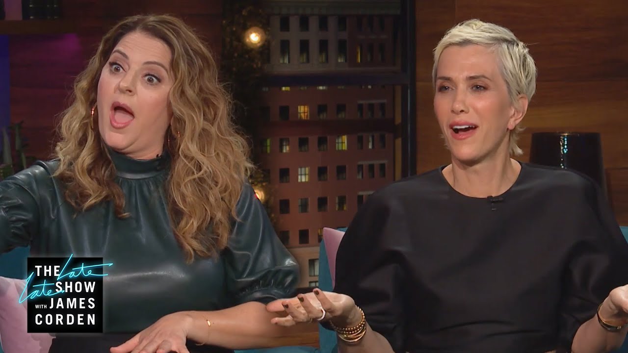 Annie Mumolo & Kristen Wiig Began Acting as Extras