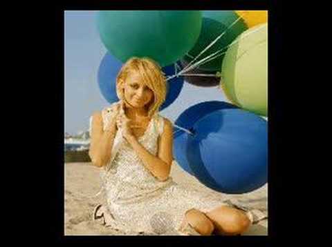 Nicole Richie - Dandelion