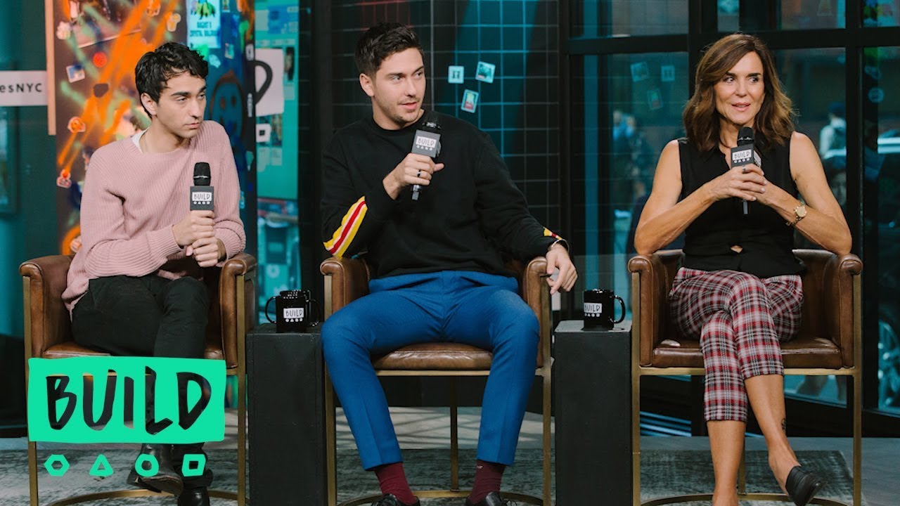 Nat Wolff, Alex Wolff & Polly Draper Chat About "Stella's Last Weekend"