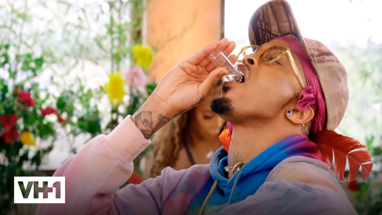 Making Love Potions 💕🧪 The Surreal Life