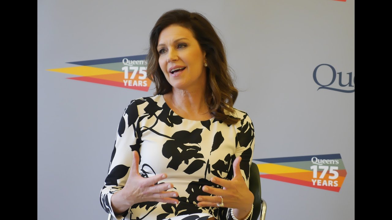 Actress Wendy Crewson's honorary degree speech at Queen's University