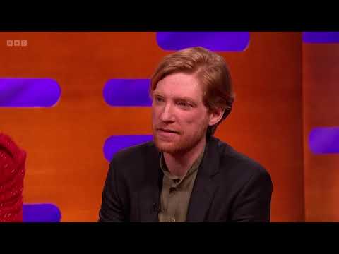Domhnall Gleeson gets stopped on the streets of Ireland (February 1, 2024)