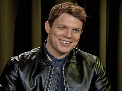 Jake Lacy Talks Filming Sex Scenes on 'Girls'