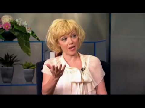 Emily Bergl interview