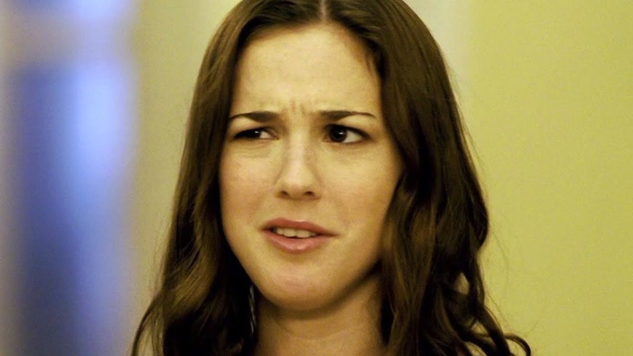 Becca From Superbad Is In Her 30s Now And Straight Up Gorgeous