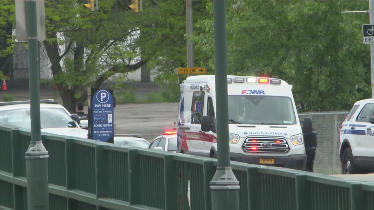 Authorities search for 5-year-old boy who fell into Genesee River