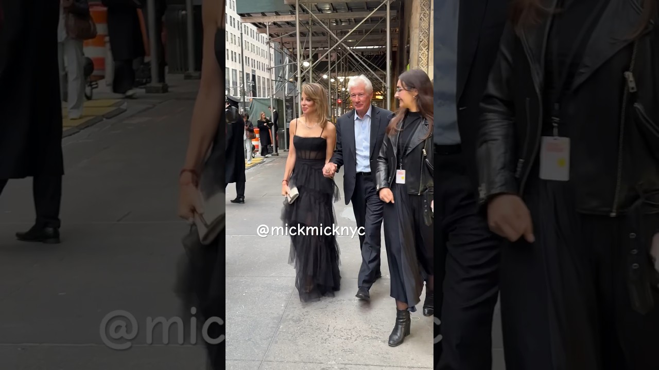 Saying 🤗 to Richard Gere and his wife Alejandra Silva ❤️🔥