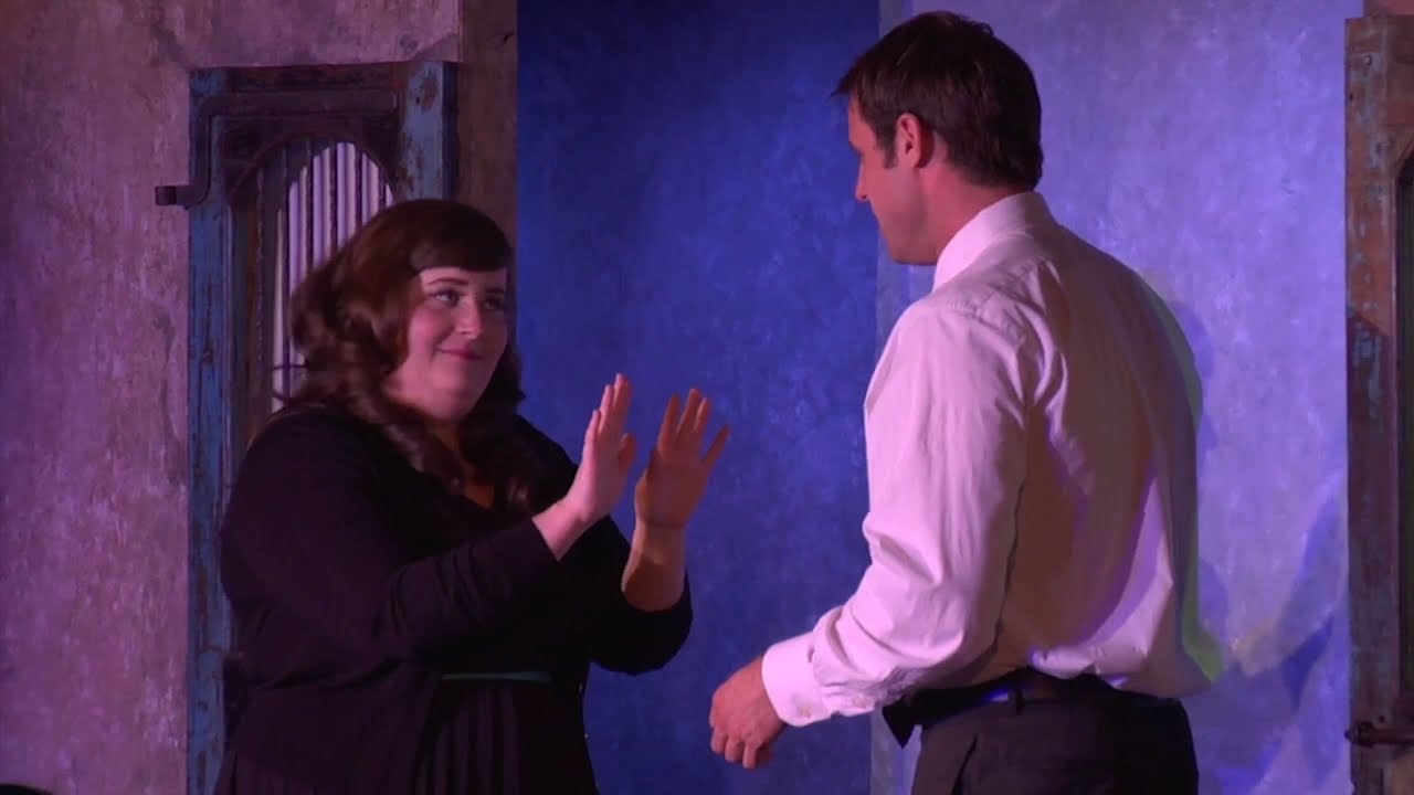 "A Twist of Faith: Aidy Bryant & Chris Witaske Try Christian Mingle