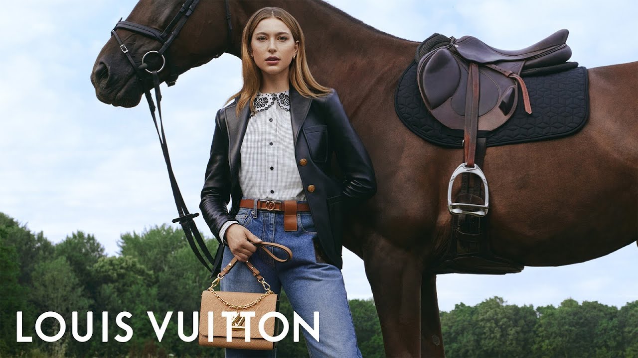 Eve Jobs for the Twist: A Countryside Escape | LOUIS VUITTON