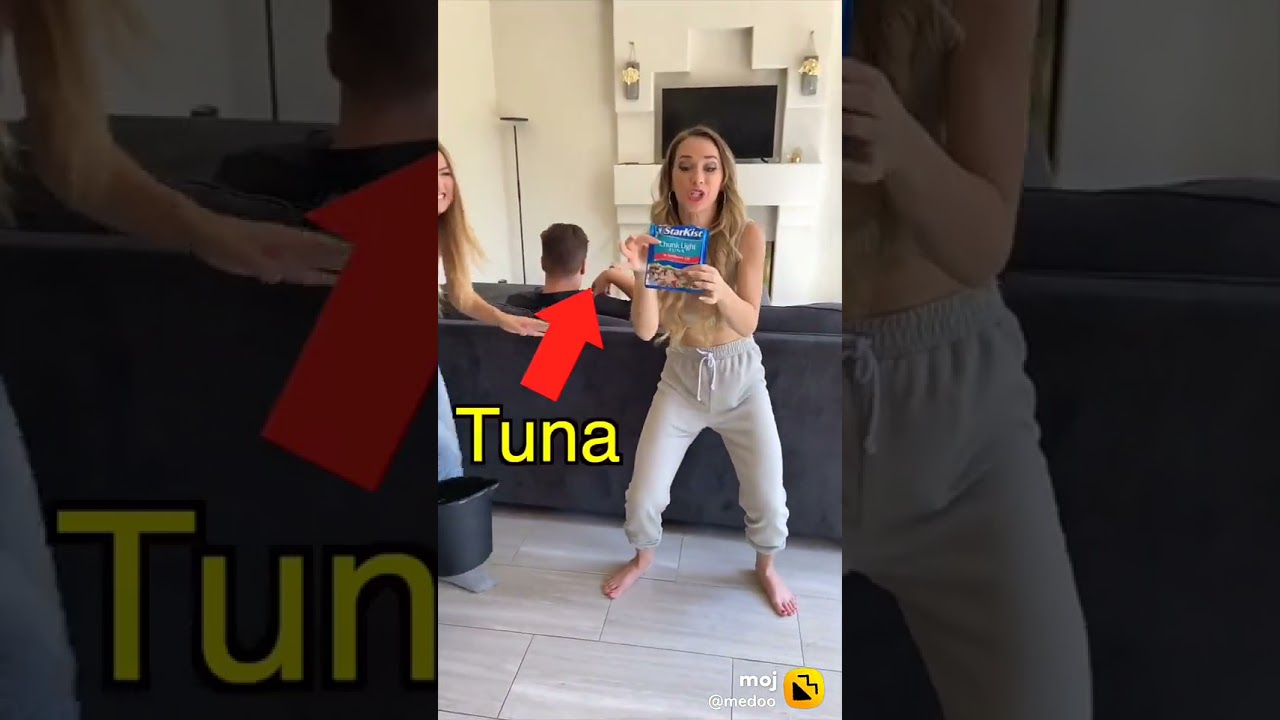 Naughty girl prank 😂😂 #Funny #Shorts
