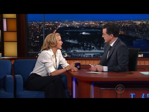Téa Leoni On The Correct Way To Lie About Your Age