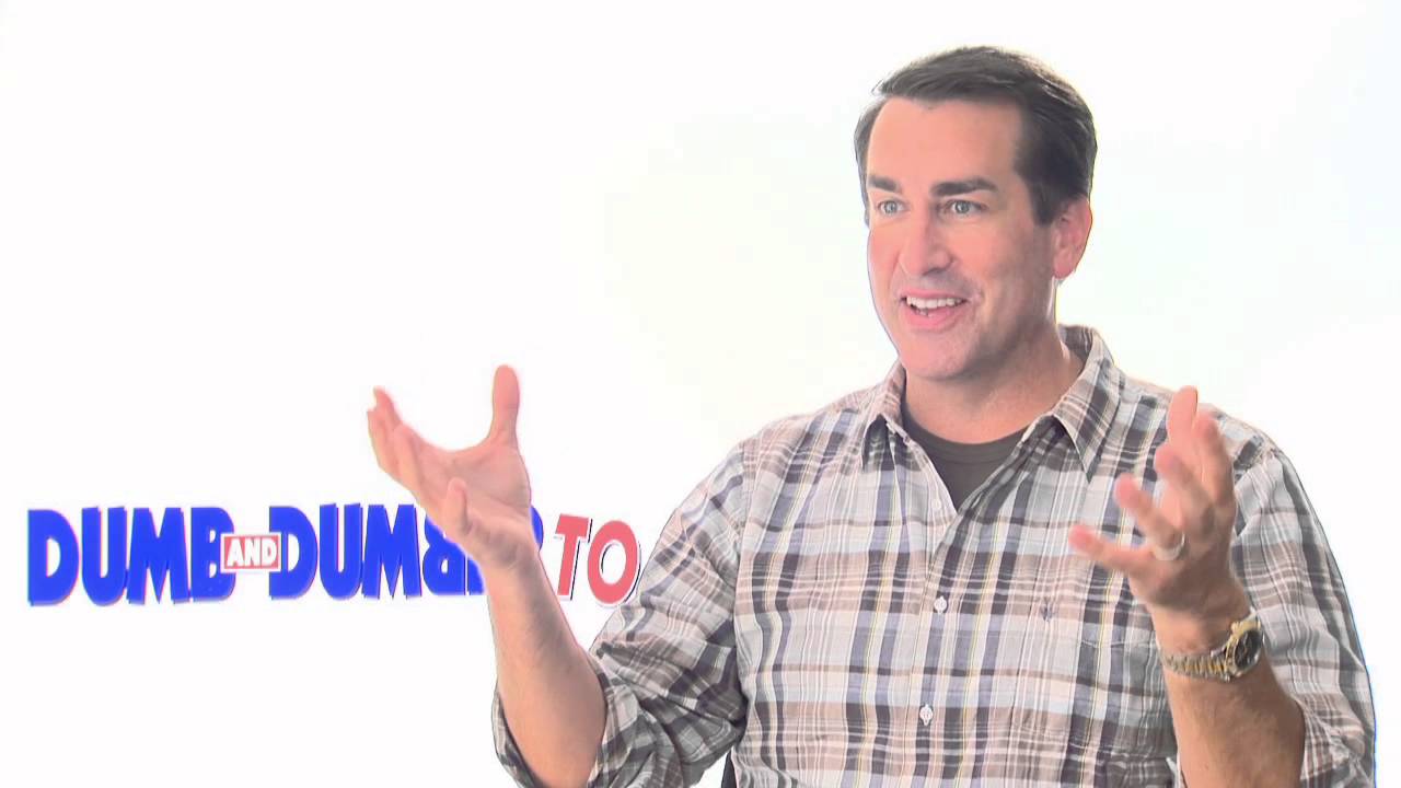 Dumb and Dumber To: Rob Riggle Official Movie Interview | ScreenSlam