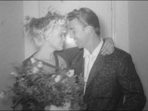 Hollywood Honeymooners Land at MIA