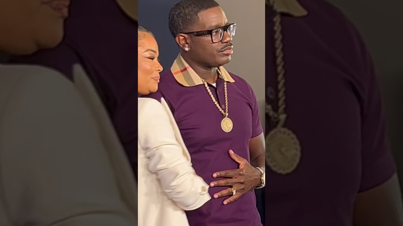 LIL REL HOWERY lookin FIT and FANTASTIC on the HAROLD & the PURPLE CRAYON movie carpet