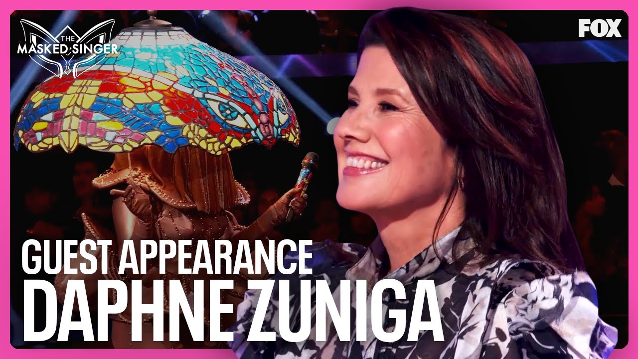 Daphne Zuniga Presents a REVEALING Clue For Lamp’s Identity | The Masked Singer