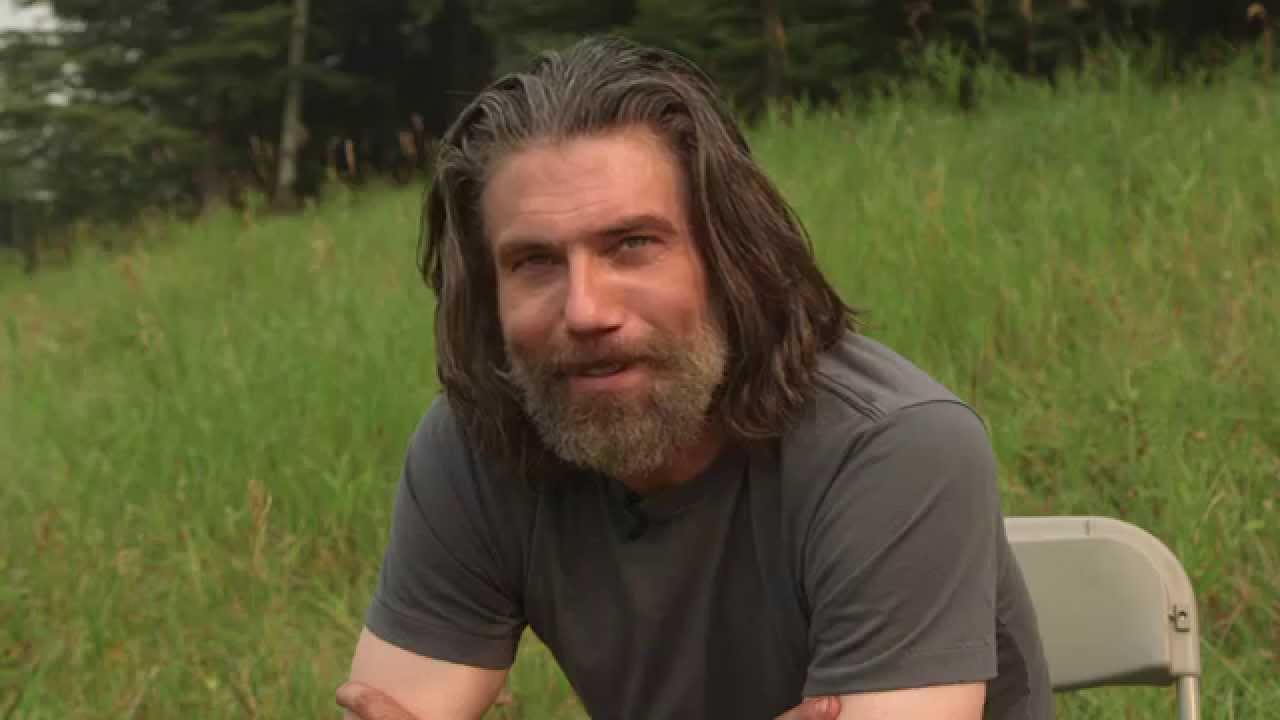 A Look Behind the Scenes of Hell on Wheels