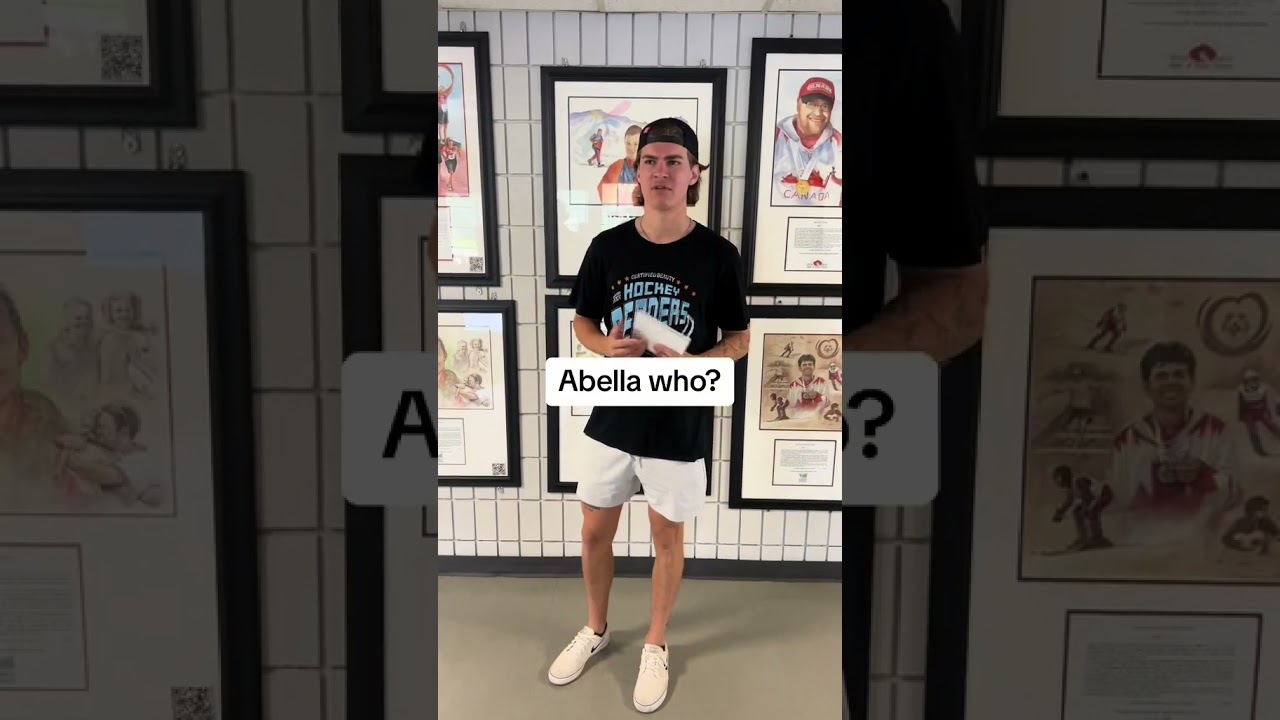 When Hockey Players Train With Abella Danger! #shorts #hockey #hockeyplayers